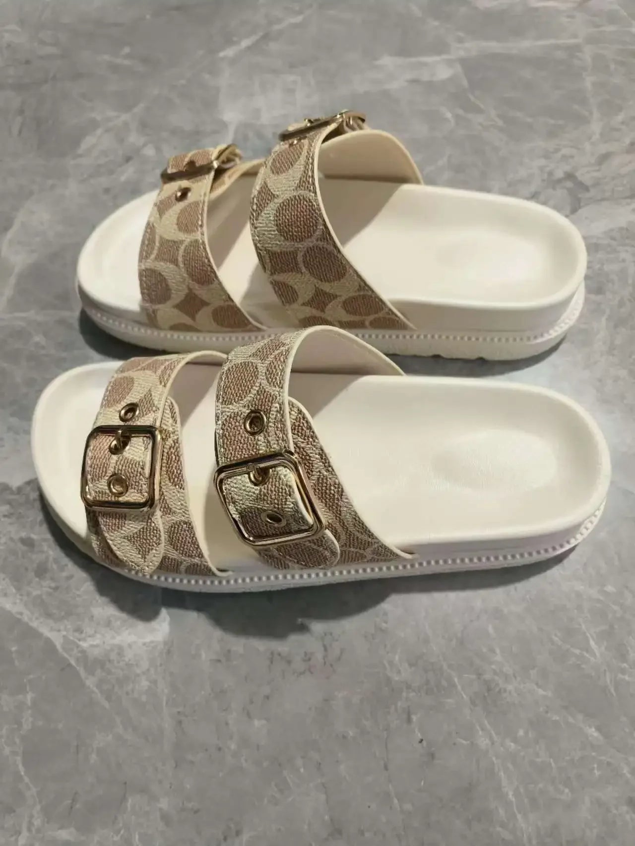women  Sandals